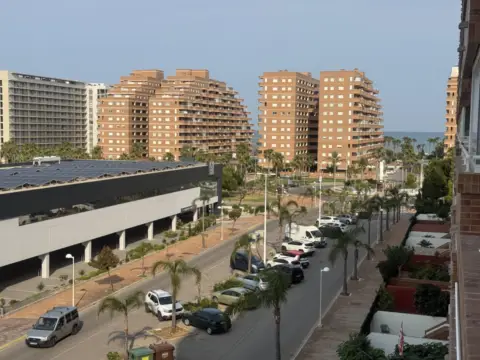 Apartamento en Avenida de la Central, 28