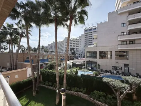 Apartamento en calle Amplaries, 1