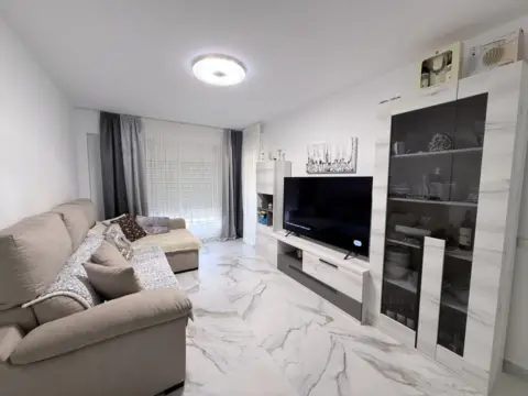 Apartamento en Avenida de la Estación, 28