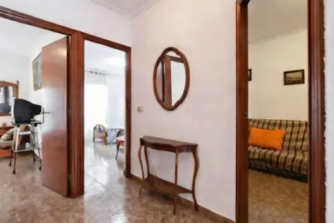 Casa unifamiliar en Carrer de Roger de Llúria, 3