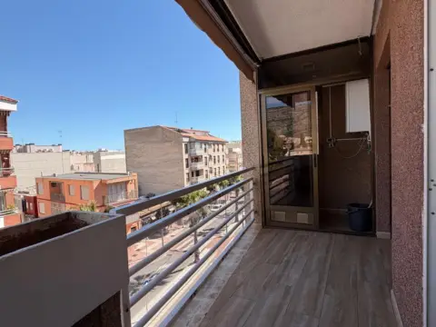 Piso en Avinguda de la Plana, 64