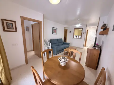 Apartamento en calle Amplaries, 1