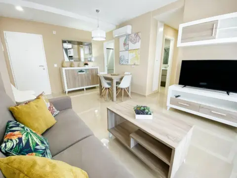 Apartamento en calle Amplaries, 9