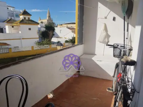Piso en calle de Delfín