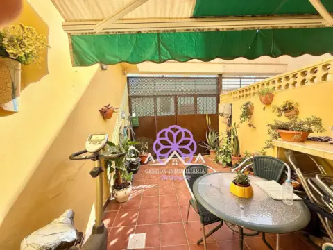 Chalet unifamiliar en calle de Júpiter