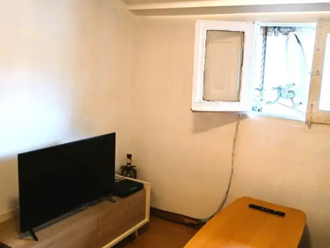 Piso en calle de Eskalantegi