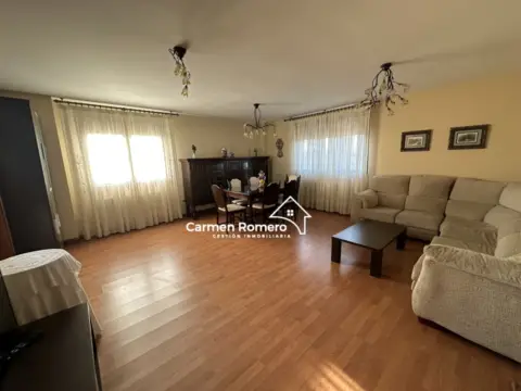 Chalet en calle de Puente Romano
