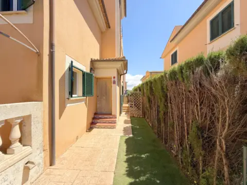 Chalet adosado en Carrer Penya-Segat, 1