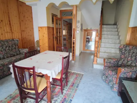 Casa en Avenida Rodalito