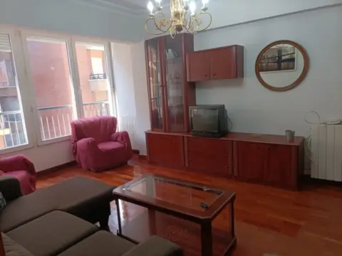 Piso en calle de la Cárcel de la Corona