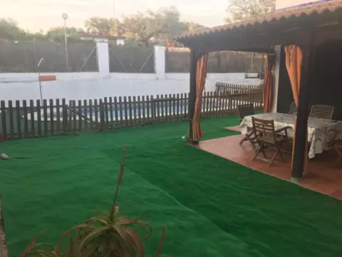 Casa en calle Utrera , nº 3