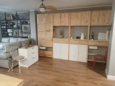 Piso en calle Orfebre Domínguez Vázquez