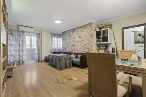 Piso en San Jerónimo-La Bachillera