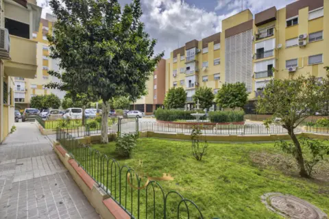 Piso en calle Barriada La Almenas