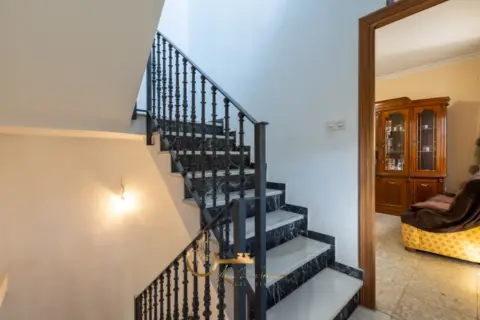 Chalet adosado en calle San Juan de Aznalfarache