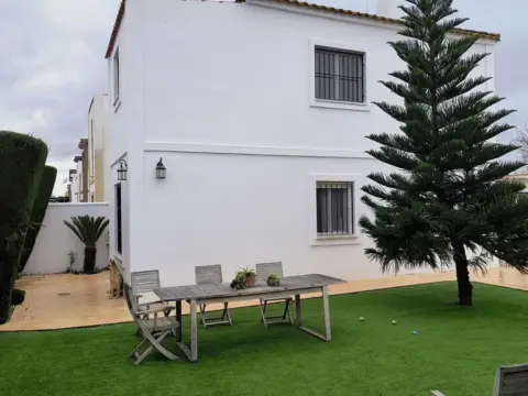 Casa en calle Esturión
