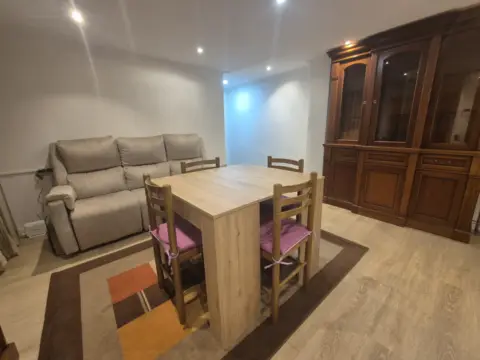 Piso en calle de Adaro