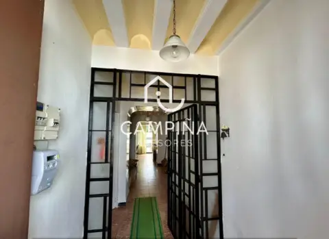 Casa en calle de Nuestra Señora de los Clarines