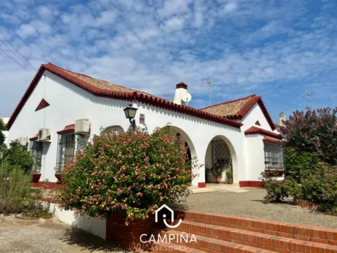 Chalet unifamiliar en Trigueros