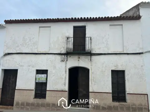 Casa en calle de Nuestra Señora de los Clarines, 24