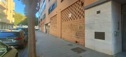 Local comercial en Avenida del Mediterráneo, 39