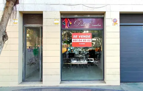 Local comercial en calle de la Calzada de Castro, 22
