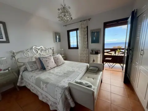 Casa adosada en Plaza de Vista Alegre