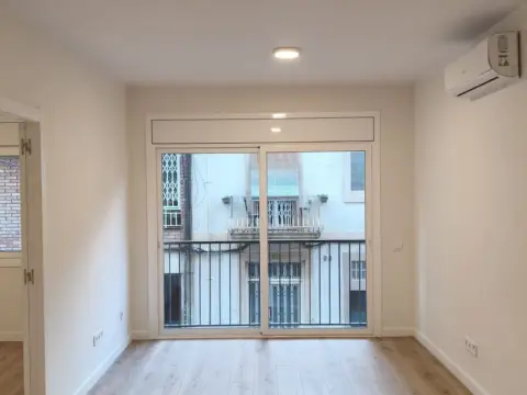 Piso en Carrer de Joan de Peguera