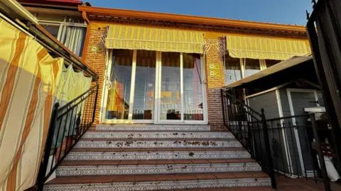 Chalet adosado en calle del Clavel