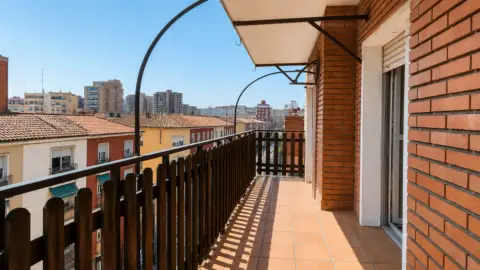 Piso en calle del Angel del Alcázar, 12