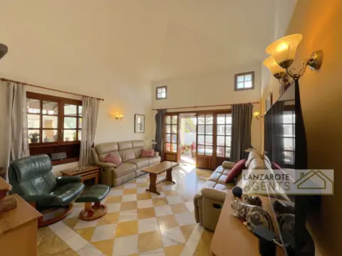 Casa en Avenida del Faro Pechiguera