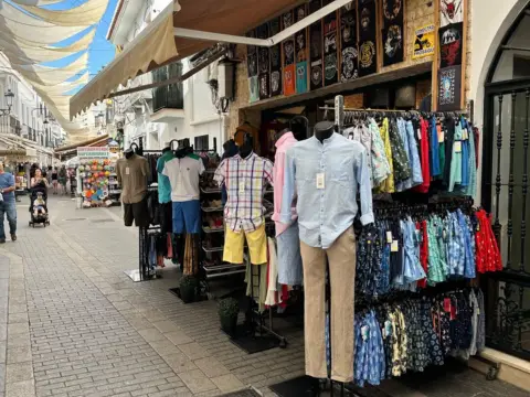 Local comercial en calle del Almirante Ferrándiz