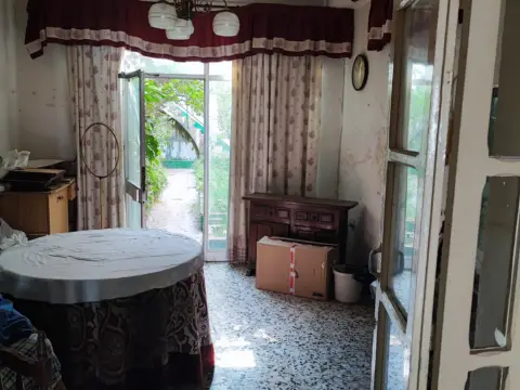 Casa en calle de Granada