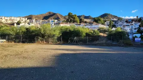 Terreno en calle Saturno