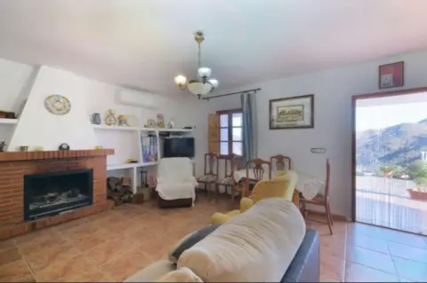 Casa en Camino Calvario