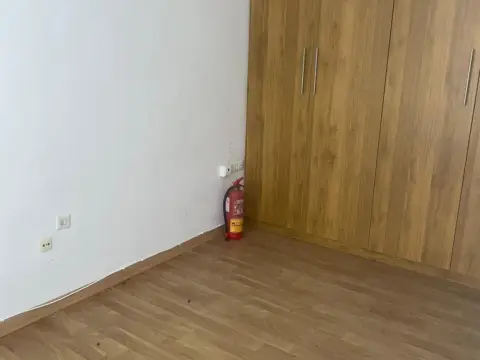 Local comercial en calle del Bronce