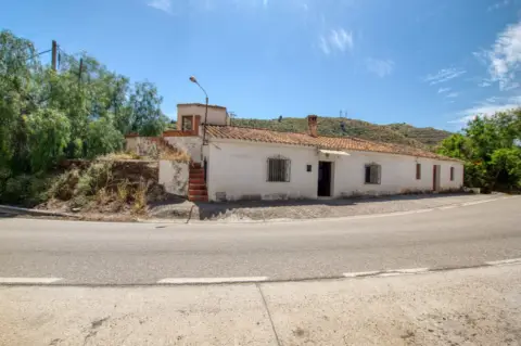 Casa en calle de Vélez-Málaga