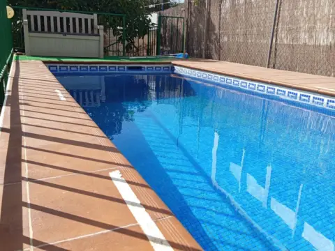 Casa en calle Exótica