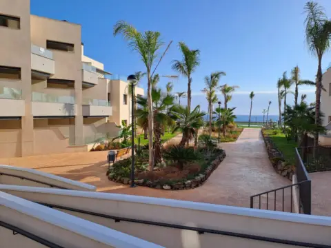 Piso en calle Marqués de Valle-Niza