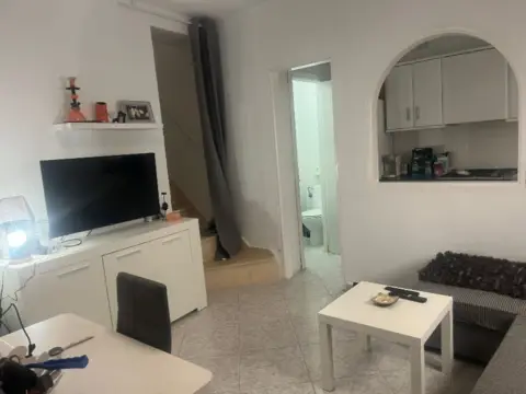 Casa en calle de la Gloria