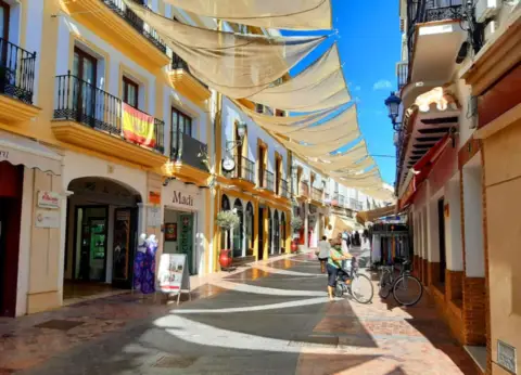 Local comercial en calle de la Pintada
