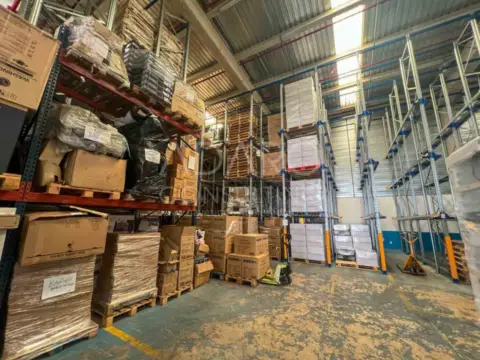 Nave industrial en calle Matabueyes