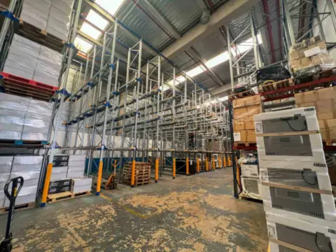 Nave industrial en calle Matabueyes