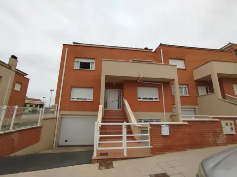 Chalet en calle Puentecillo