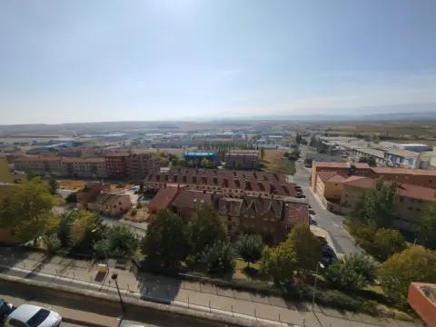 Casa en calle de Abajo de San Pedro