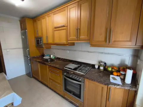 Piso en calle de Caralogroño