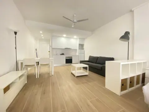 Estudio en calle Joaquin Costa