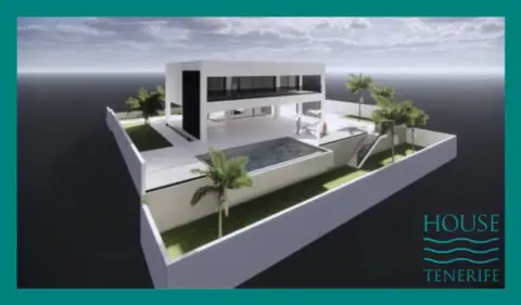 Chalet en Avenida Playa Paraíso, 1