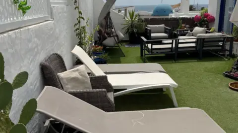 Ático en Urbanización Puerto Duquesa