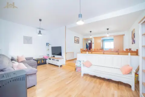 Chalet adosado en calle de Murillo